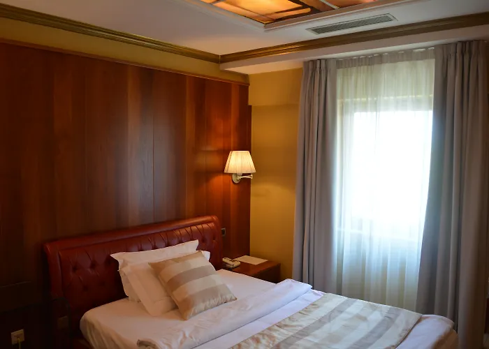 Diplomat Hotel & Spa